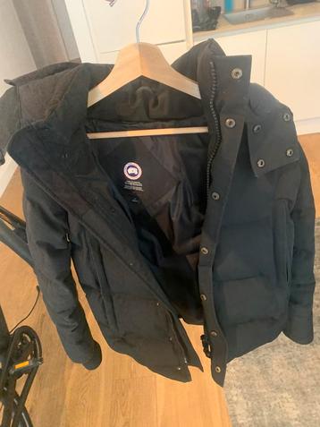 Canada Goose MacMillan - Maat S beschikbaar voor biedingen