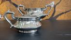 Antieke verzilverde roomkan & suikerkom., Ophalen of Verzenden