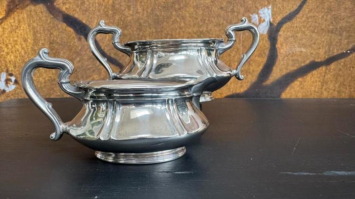 Antieke verzilverde roomkan & suikerkom., Antiek en Kunst, Antiek | Goud en Zilver, Ophalen of Verzenden