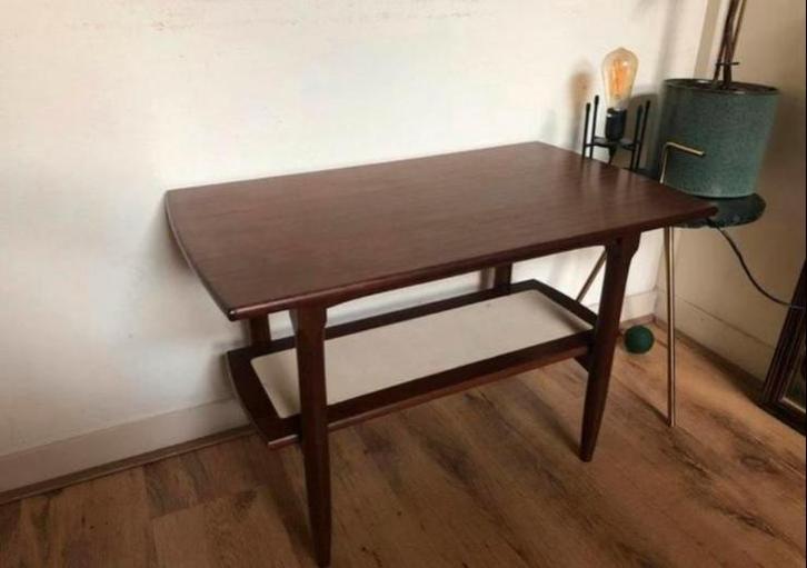 Vintage Design Tafeltje, Antiek en Kunst, Antiek | Meubels | Tafels, Ophalen of Verzenden