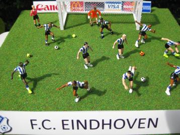 FC EINDHOVEN beschikbaar voor biedingen