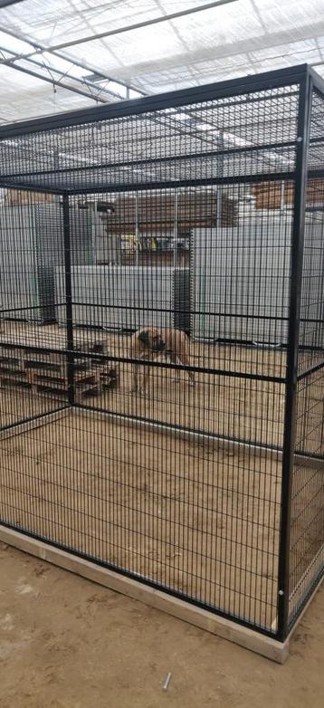  2 0P 3 VOLIERE VOOR ARA EN KANARIE  ZEER STERK  3.6 MM DRAA beschikbaar voor biedingen