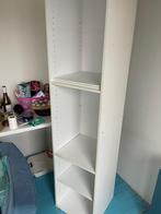 Witte kast opstaand planken met spiegelwand achter, Ophalen