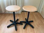 Set van 2 krukken met houten zitting, Ophalen, Gebruikt, Twee, Zwart