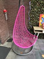 Roze hangstoel, Ophalen, Gebruikt