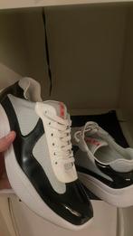 Prada cups black, white, maat 42, Verzenden, Zo goed als nieuw