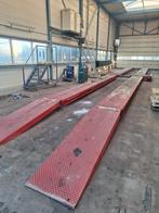 Hefbrug Koni Skylift1 2x 25 ton apk straat remmenbank, Ophalen