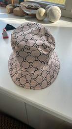 €5 bucket hat, Ophalen of Verzenden, Zo goed als nieuw, One size fits all