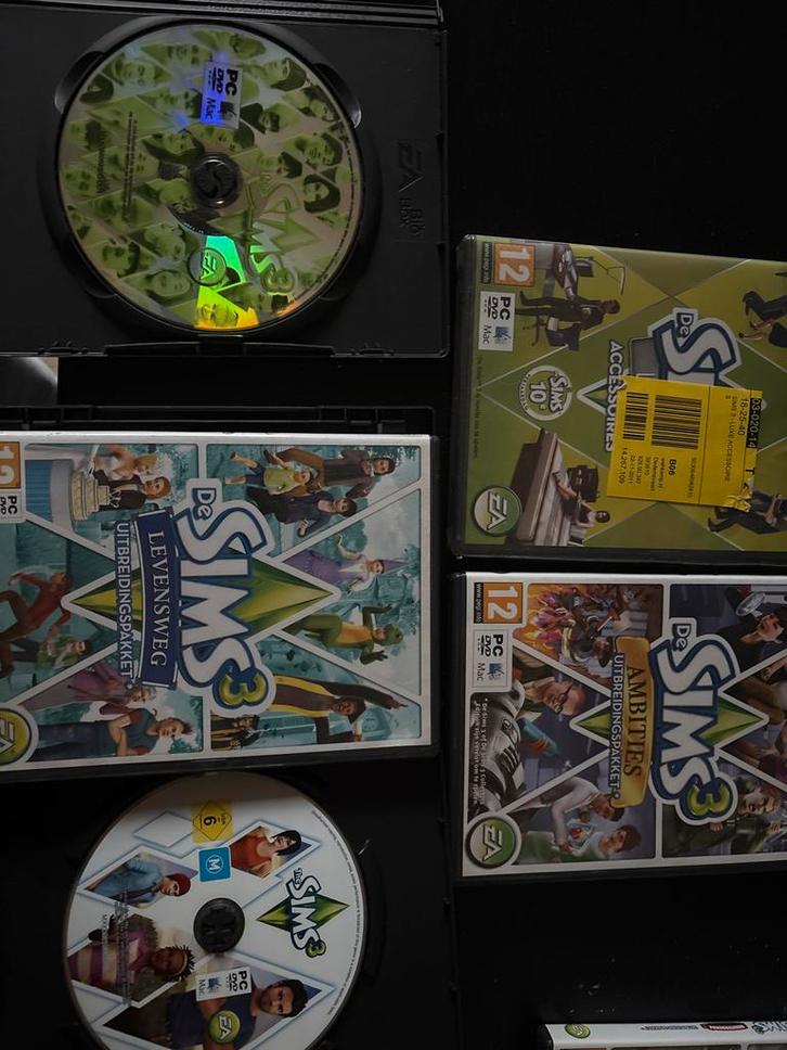 Sims 3 Spellen + Uitbreidingen PC, Spelcomputers en Games, Games | Pc, Gebruikt, Simulatie, 1 speler, Vanaf 12 jaar, Ophalen