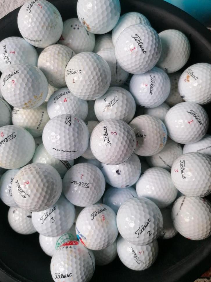 Mix Titleist golfballen tka €0,50 cent per stuk, Sport en Fitness, Golf, Gebruikt, Bal(len), Overige merken, Ophalen