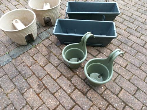 6 balkon plantenbakken / bloemenbakken Ehv, geldrop mierlo, Tuin en Terras, Bloembakken en Plantenbakken, Zo goed als nieuw, Kunststof