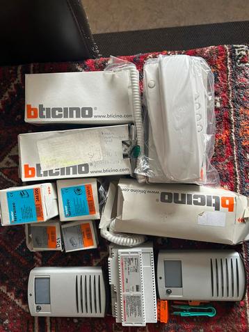 Bticino intercom beschikbaar voor biedingen
