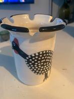 Aardewerk vaasje met parelhoen motief. 11 cm H 10 cm D, Huis en Inrichting, Woonaccessoires | Vazen, Wit, Aardewerk of Porselein