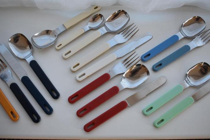 Mepal mes lepel vork lepeltje groen blauw wit rood geel, Caravans en Kamperen, Kampeeraccessoires, Gebruikt, Ophalen of Verzenden