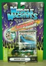 MUSCLE MACHINES DATSUN NISSAN 240 Z 240Z GREEN MET. 1/64 MNT, Ophalen of Verzenden, Auto