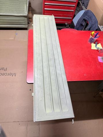 Achter Klepje voor laadbakje Ape AD1 beschikbaar voor biedingen