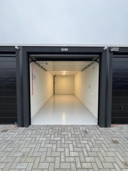 Te Huur garagebox opslagruimte stalling bedrijfsruimte, Zakelijke goederen, Bedrijfs Onroerend goed, Bedrijfsruimte