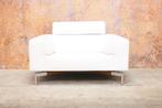 ZGANieuw witte leren Leolux Howlo design loveseat, Leolux, Design, Ophalen of Verzenden, Zo goed als nieuw