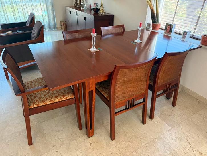 Schuitema kersenhouten uitschuifbare eettafel met 5 stoelen, Huis en Inrichting, Complete eetkamers, Zo goed als nieuw, 4 tot 6 stoelen