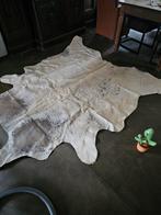 Koehuid, koeievel, Ophalen, Zo goed als nieuw, Rechthoekig, 200 cm of meer