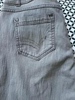 Grijze Biaggini spijkerbroek maat 42, Kleding | Dames, Spijkerbroeken en Jeans, Ophalen of Verzenden, Zo goed als nieuw, Grijs