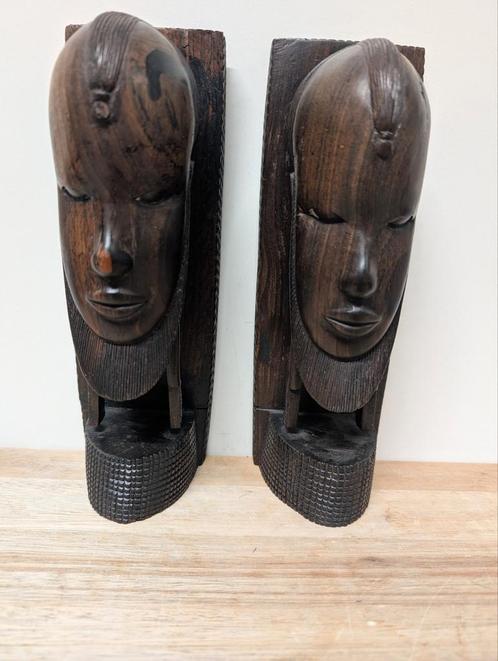 Afrikaans houtsnijwerk 2 stuks rek5, Antiek en Kunst, Kunst | Beelden en Houtsnijwerken, Ophalen of Verzenden