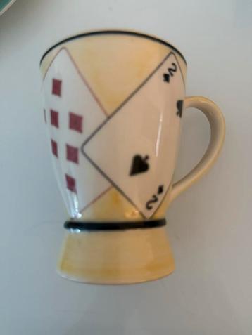 Vintage Vic's Kop met Kaartmotief beschikbaar voor biedingen