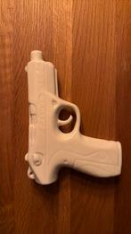 Vaas pistool Housevitamin, Huis en Inrichting, Woonaccessoires | Vazen, Wit, Aardewerk of Porselein, Ophalen of Verzenden, Zo goed als nieuw