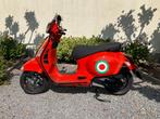 Vespa GTS SuperSport 300 HPE, Scooter, Particulier, ABS, Minimaal motorrijbewijs A2