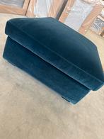 Hocker velvet fluweel blauw, Huis en Inrichting, Banken | Voetenbanken en Poefen, Nieuw, 75 tot 100 cm, Stof, 75 tot 100 cm