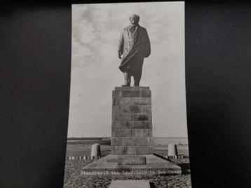 Den Oever, standbeeld van Ir. C. Lely, ongelopen, fotokaart. beschikbaar voor biedingen