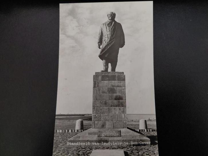 Den Oever, standbeeld van Ir. C. Lely, ongelopen, fotokaart., Verzamelen, Ansichtkaarten | Nederland, Ongelopen, Noord-Holland