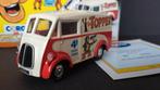 Morris J Van The Topper Monkey 1:43 Corgi Comic Classic Pol, Verzenden, Zo goed als nieuw, Bus of Vrachtwagen, Corgi