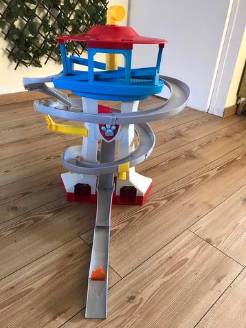 Paw Patrol uitkijktoren beschikbaar voor biedingen