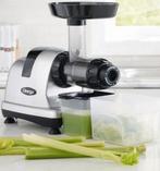 Omega slowjuicer MM900, Ophalen of Verzenden, Zo goed als nieuw, Slowjuicer