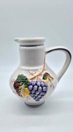 Vintage Portugese kan met druiven, Antiek en Kunst, Antiek | Keramiek en Aardewerk, Ophalen of Verzenden