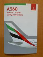 Emirates A380 safety card, Verzamelen, Luchtvaart en Vliegtuigspotten, Ophalen of Verzenden, Nieuw, Kaart, Foto of Prent