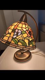 Tiffany tafellamp, Minder dan 50 cm, Antiek, Ophalen, Glas