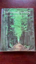 Het Geldersch landschap  60 jaar bescherming van natuur en, Boeken, Ophalen of Verzenden, Zo goed als nieuw, Natuur algemeen