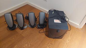 Pc speakers  beschikbaar voor biedingen