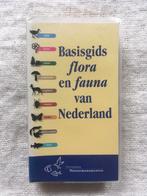 Basisgids flora en fauna in Nederland, Jan G. van Gelderen, Ophalen of Verzenden, Zo goed als nieuw, Natuur algemeen