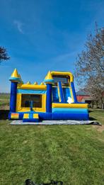 Te Huur Springkussen met grote glijbaan!!, Kinderen en Baby's, Speelgoed | Buiten | Springkussens, Ophalen, Zo goed als nieuw