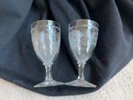 2 Vintage Kristallen Wijnglazen met Bloemenmotief, Verzamelen, Glas en Borrelglaasjes, Ophalen, Zo goed als nieuw, Overige typen