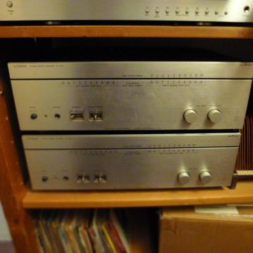 Twee Luxman M120A versterkers mono of stereo te gebruiken beschikbaar voor biedingen
