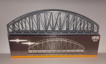 Marklin Z 8975 - Grote boogbrug lengte 220 mm. in ovp beschikbaar voor biedingen