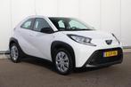 Toyota Aygo X 1.0 VVT-i MT Play Carplay Android Achteruitrij, Auto's, Toyota, Stof, 920 kg, Met garantie (alle), 4 stoelen