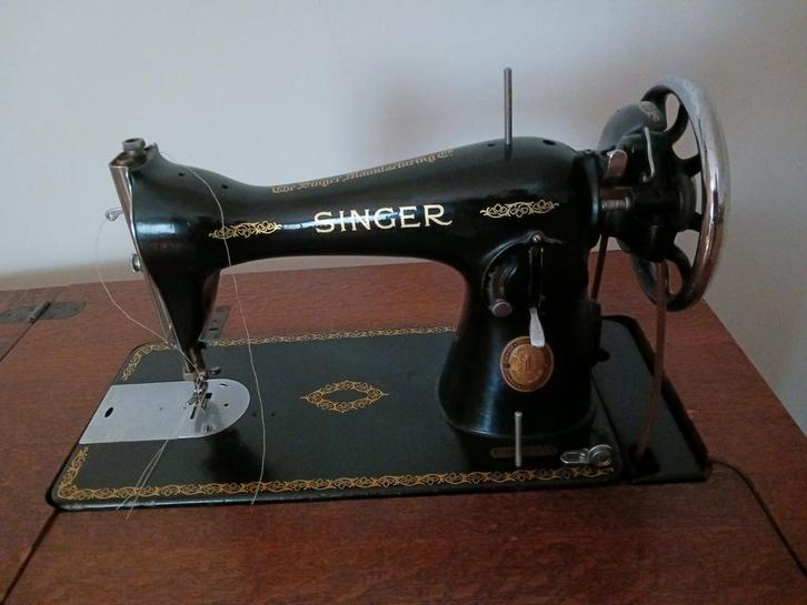 Singer Trapnaaimachine - Goedwerkend!, Hobby en Vrije tijd, Naaien en Fournituren, Ophalen of Verzenden