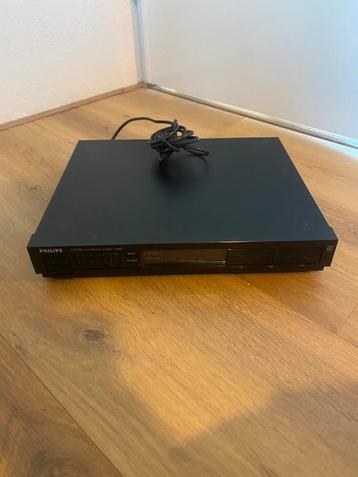 Philips ft772 synthesized stereo tuner beschikbaar voor biedingen