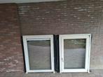 2 raam kozijnen, Gebruikt, Raamkozijn, Inclusief glas, 75 tot 150 cm