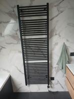 Design Radiator - Zwart, Doe-het-zelf en Verbouw, Verwarming en Radiatoren, Ophalen, Radiator, Minder dan 60 cm, Zo goed als nieuw